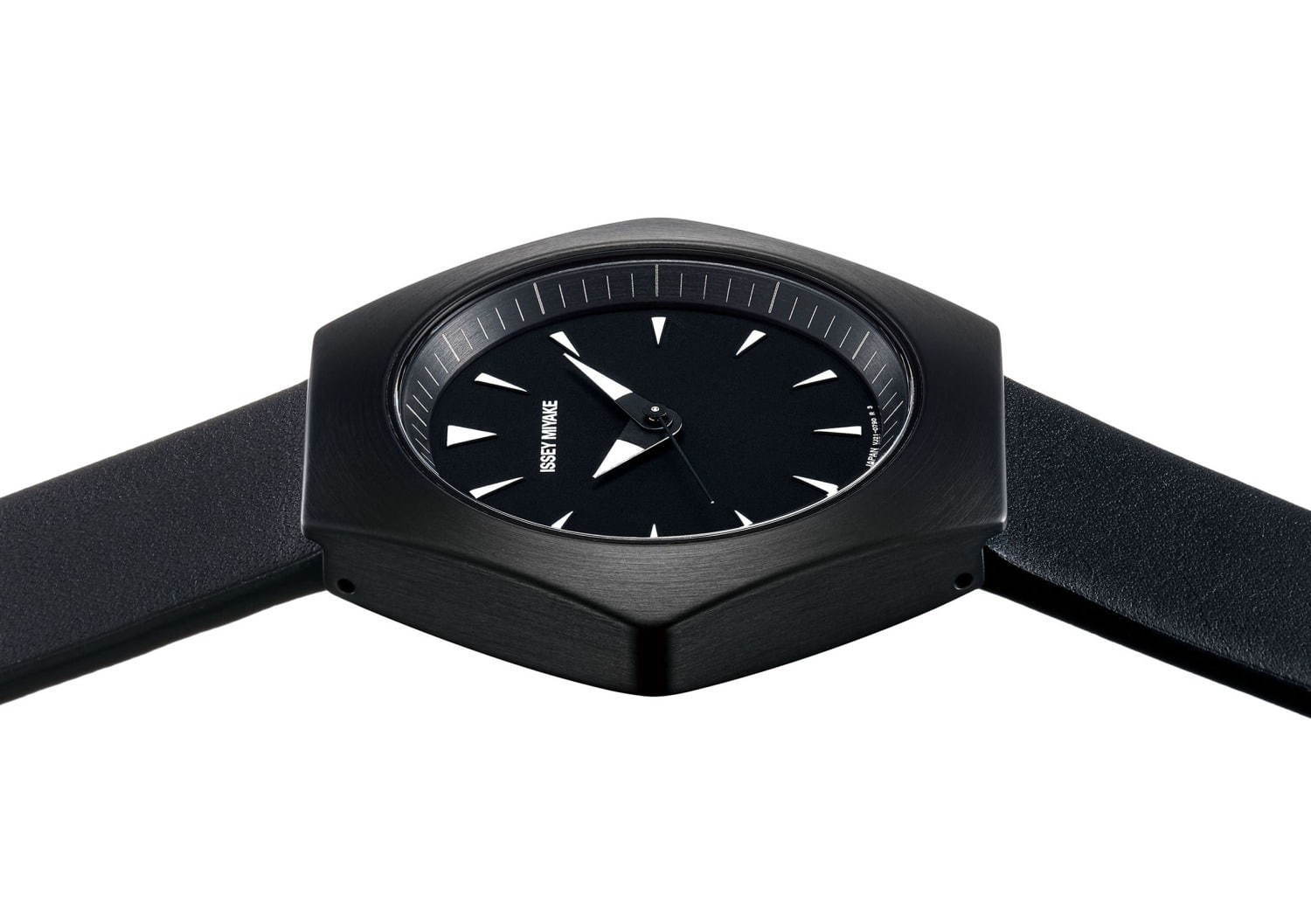 イッセイ ミヤケ ウオッチの新作腕時計「ロク(ROKU)」六角形をモチーフ