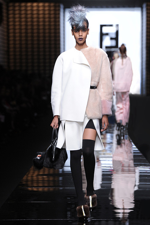 フェンディ(FENDI) 2013-14年秋冬ウィメンズコレクション  - 写真22