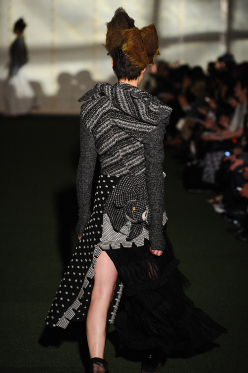 ノゾミ イシグロ オートクチュール(NOZOMI ISHIGURO Haute Couture) 2013-14年秋冬ウィメンズコレクション  - 写真22