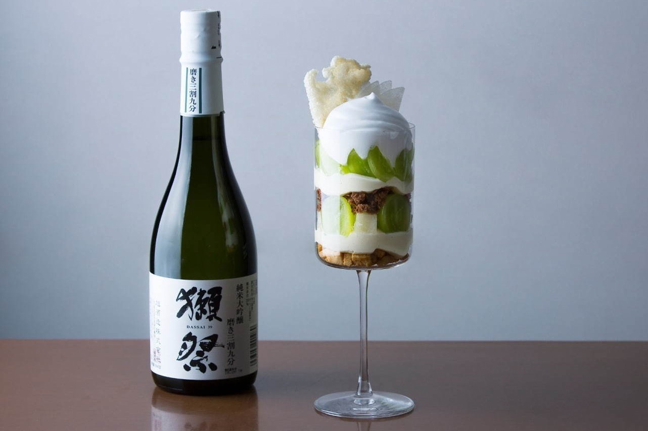 レトロ可愛い 日本酒クリームソーダ 東京 日本酒バル 蔵のや 夏限定登場 大阪の系列店でも提供 ファッションプレス