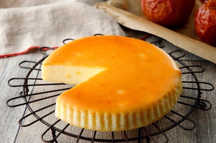 チーズガーデン秋冬限定 御用邸あっぷるチーズケーキ たっぷりりんご果肉 濃厚チーズ ファッションプレス