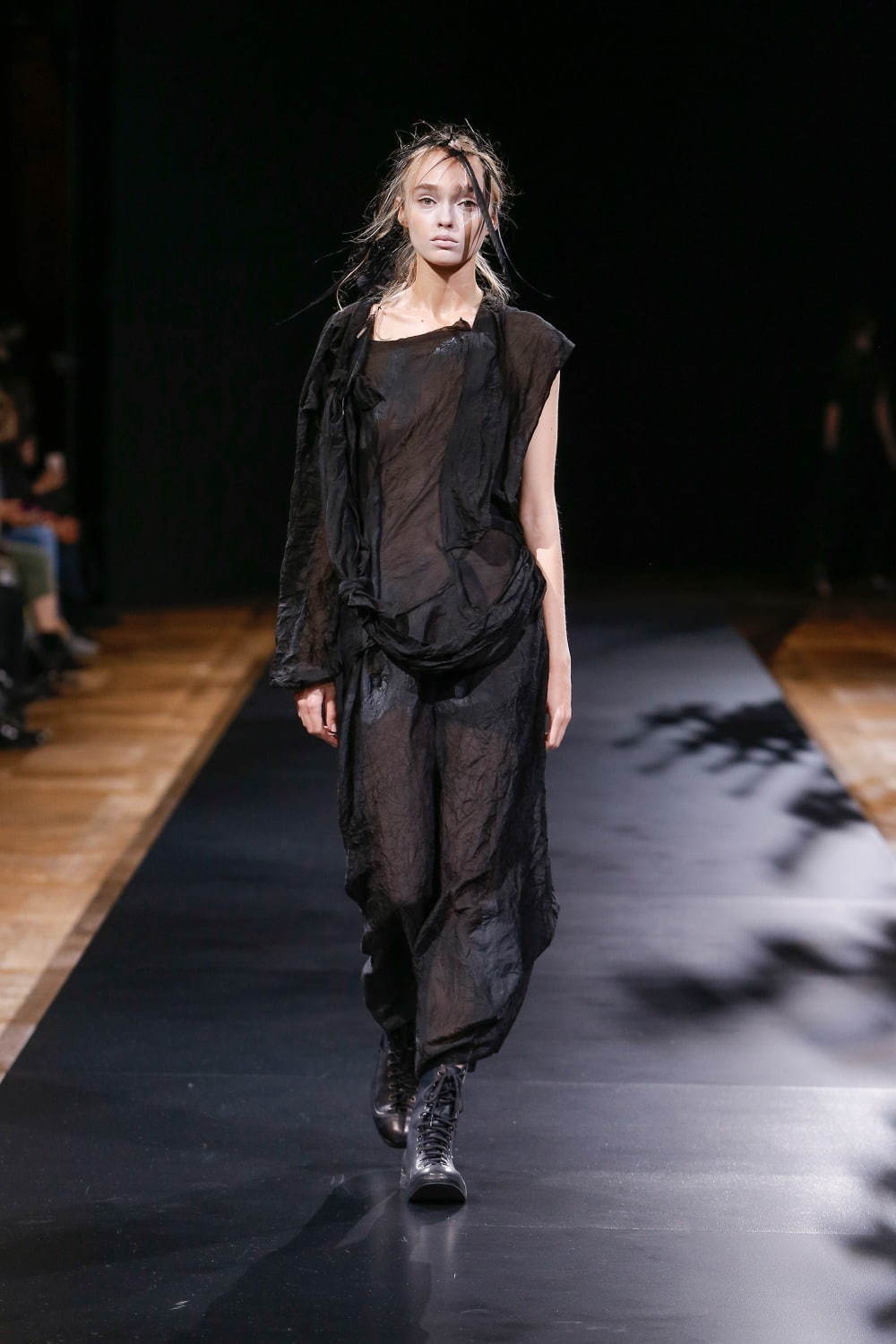 ヨウジヤマモト(Yohji Yamamoto) 2021年春夏ウィメンズコレクション