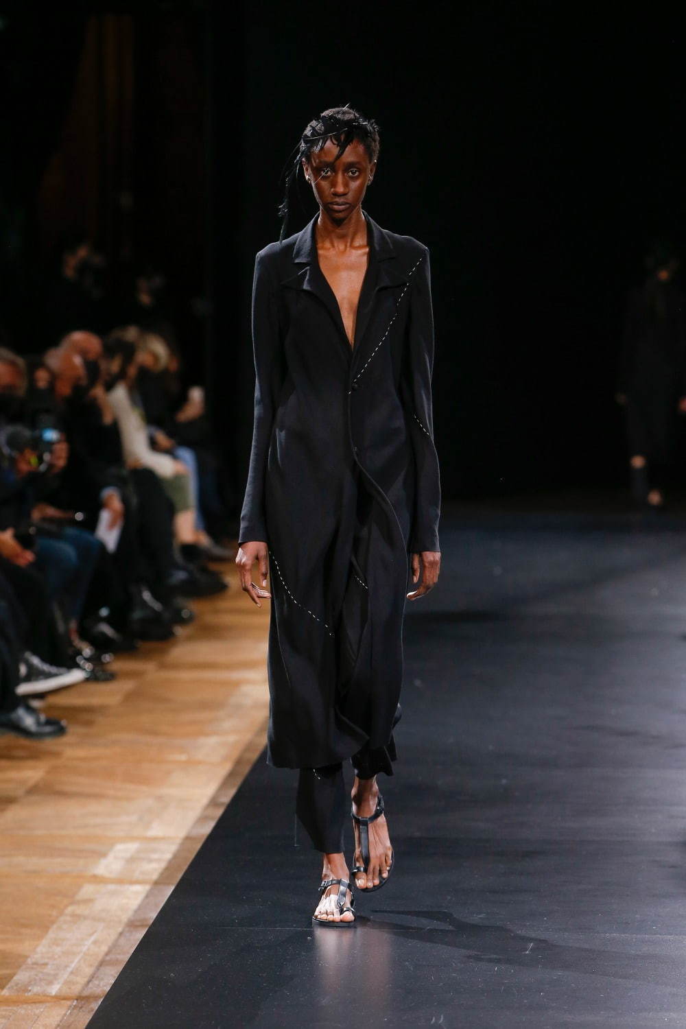 ヨウジヤマモト(Yohji Yamamoto) 2021年春夏ウィメンズコレクション