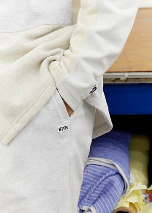 KITH×ラッセルアスレティックのコラボパーカー＆ショーツ