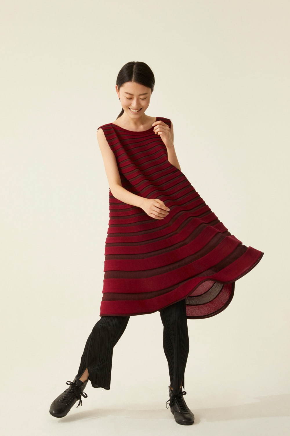 PLEATS PLEASE ISSEY MIYAKE BRIGHT RED