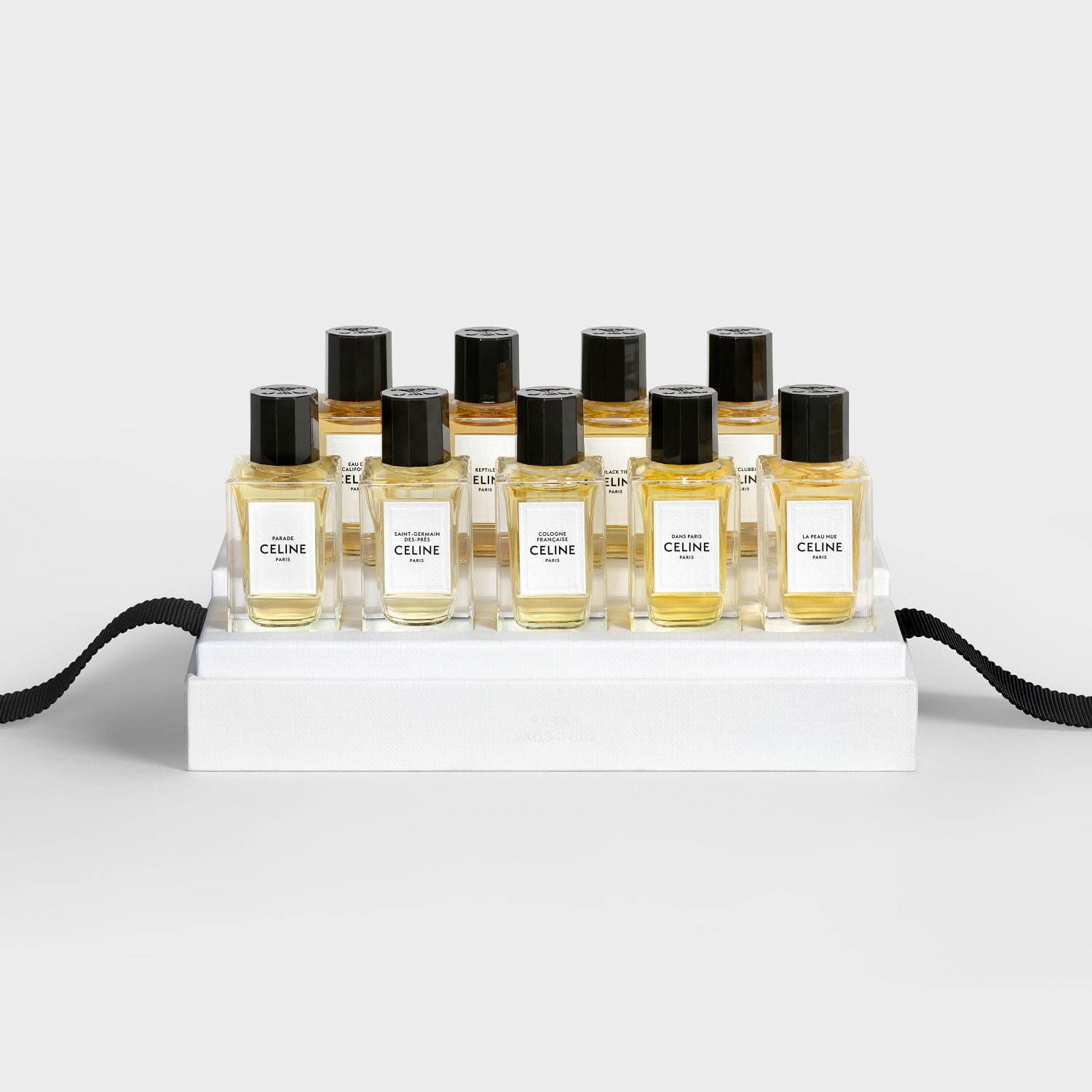 セリーヌのフレグランスコフレ、“記憶”から着想を得た9種の香水ミニ