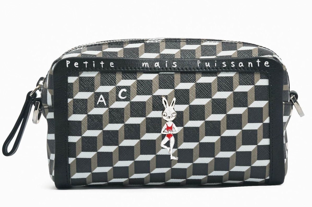 ピエール アルディ“ウサギ”を描いたキューブ柄バッグ＆ウォレット 
