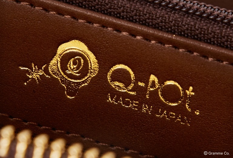 Q-pot.“チョコレート＆ビスケット”柄の長財布＆二つ折り財布、ビター