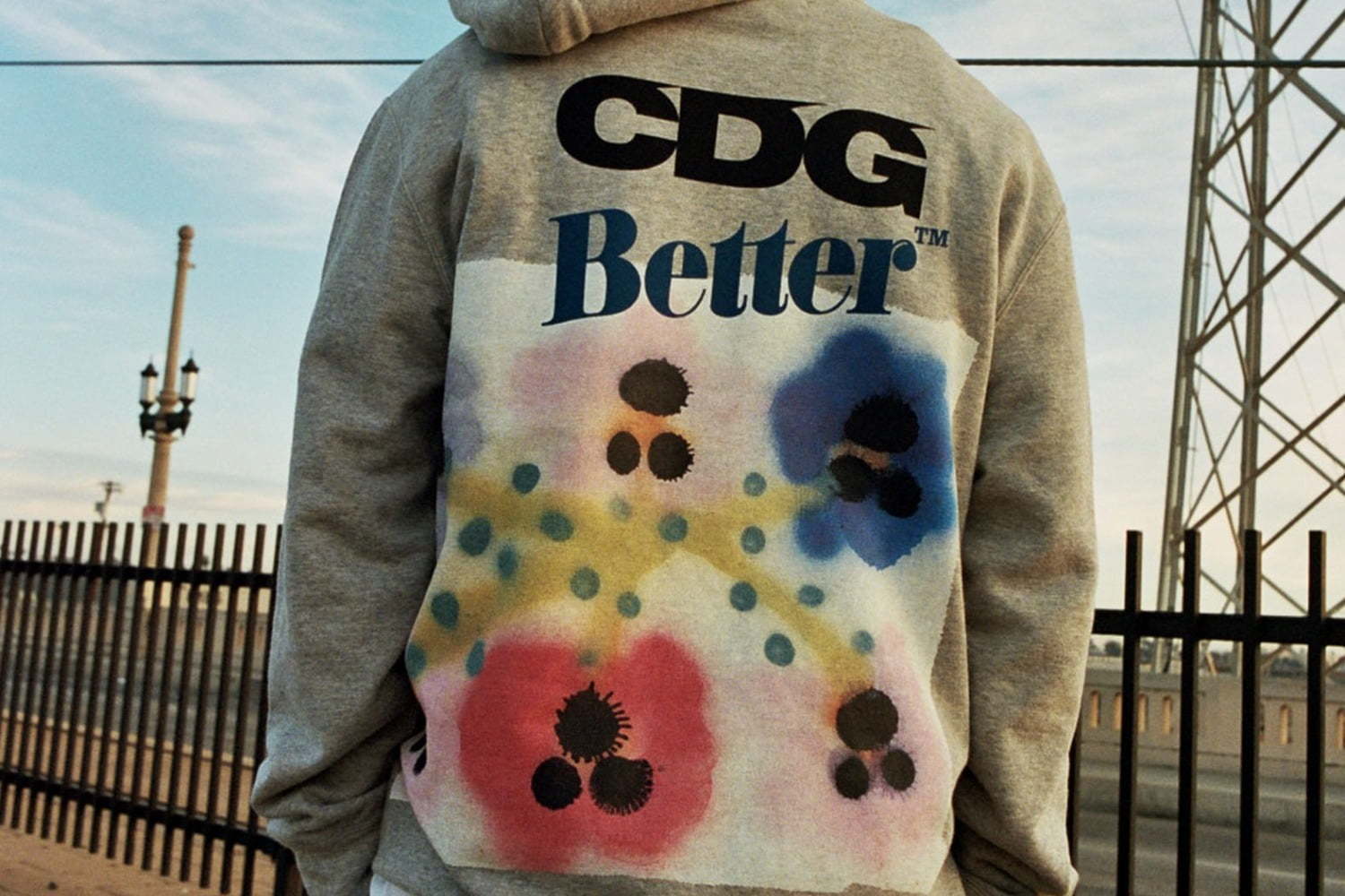 CDG Better Gift Shop コラボ パーカー - trabeck.com