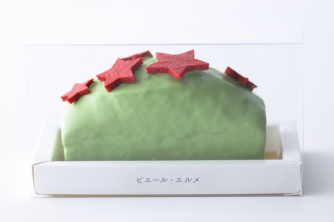 Made In ピエール エルメ 星形マカロン のクリスマスパウンドケーキ ピスタチオ ラズベリー ファッションプレス