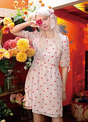 ミルク 2021年春コレクション - 春の訪れを教えてくれる花柄ドレスを