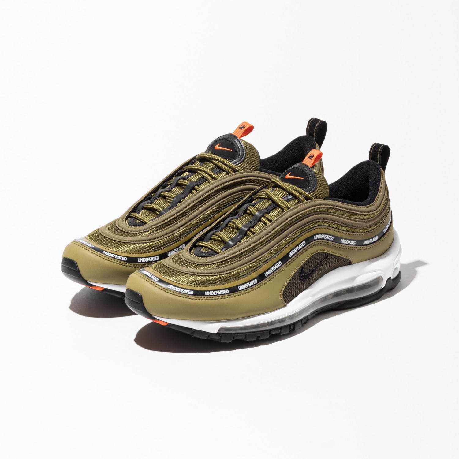 Undefeated × Nike Air Max 97 アンディフィーテッド