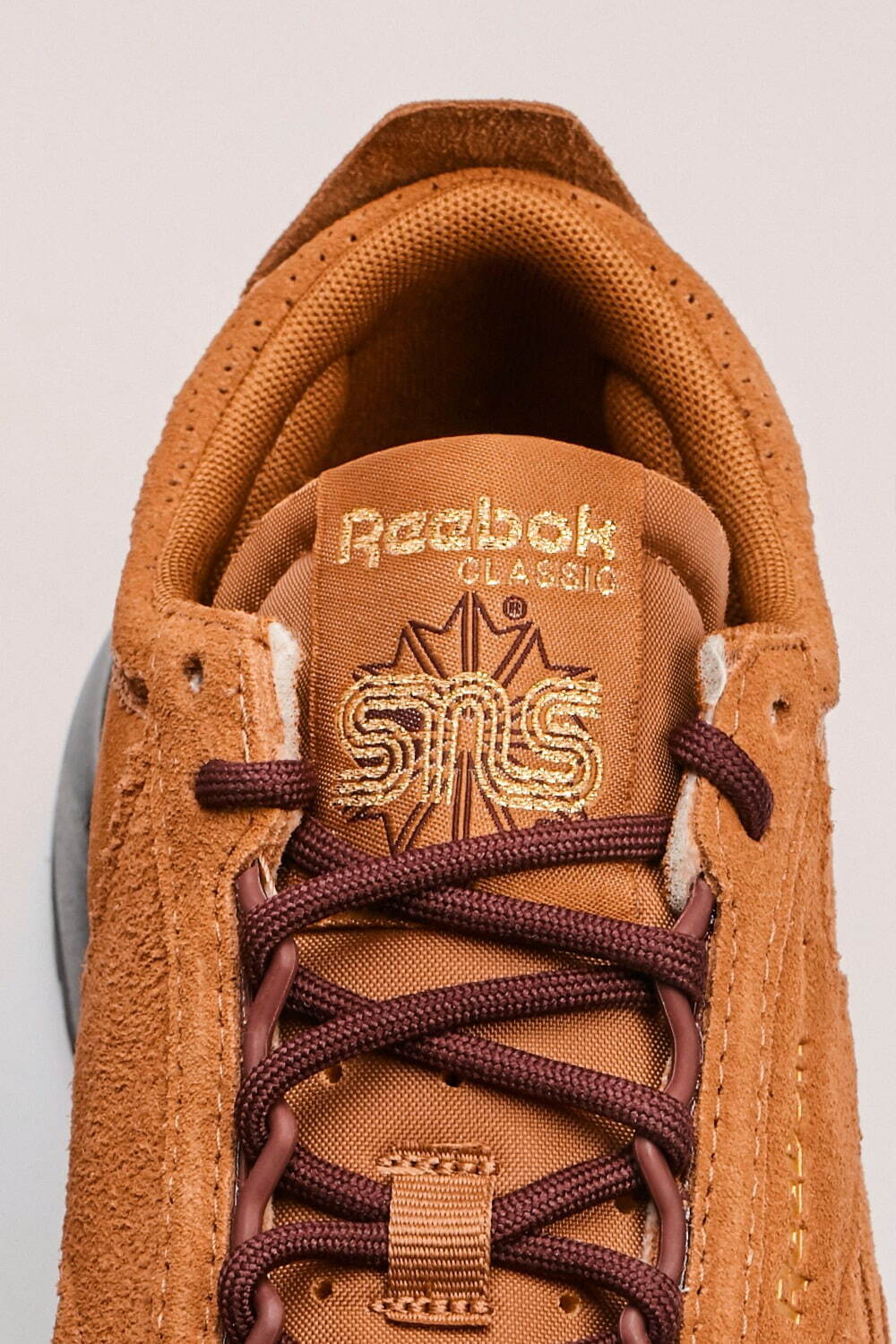 低廉 リーボック Reebok エスエヌエス SNS 限定コラボスニーカー kids