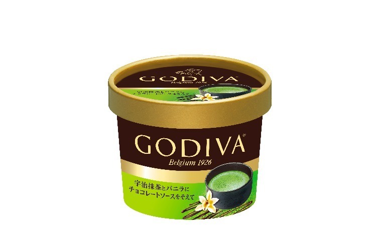 「宇治抹茶とバニラにチョコレートソースを添えて」298円