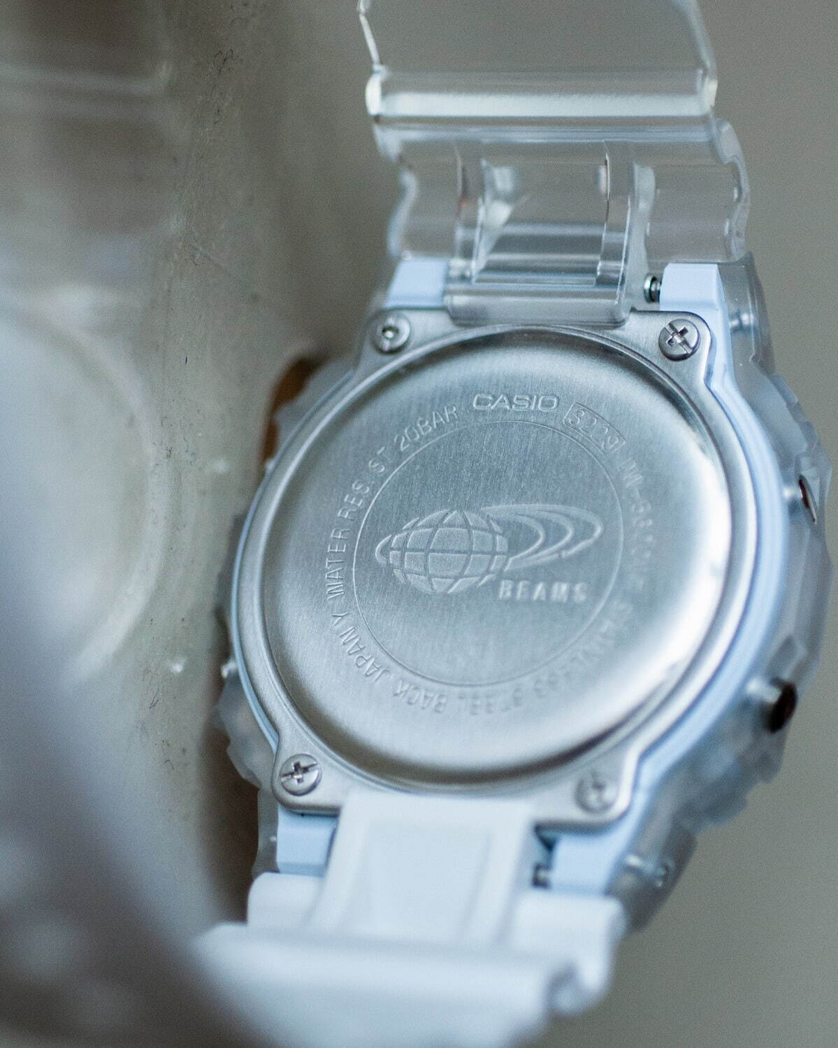 G-SHOCK/BABY-G×ビームス/ビームス ボーイ、ホワイト＆クリア素材の新別注モデル｜写真4