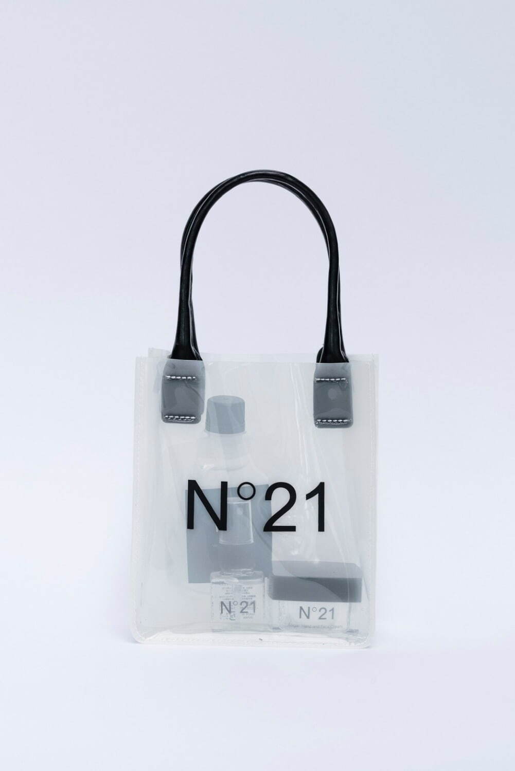 N21“クリアバッグ”付きハンドケアセット＆“ニューエラ”コラボキャップ