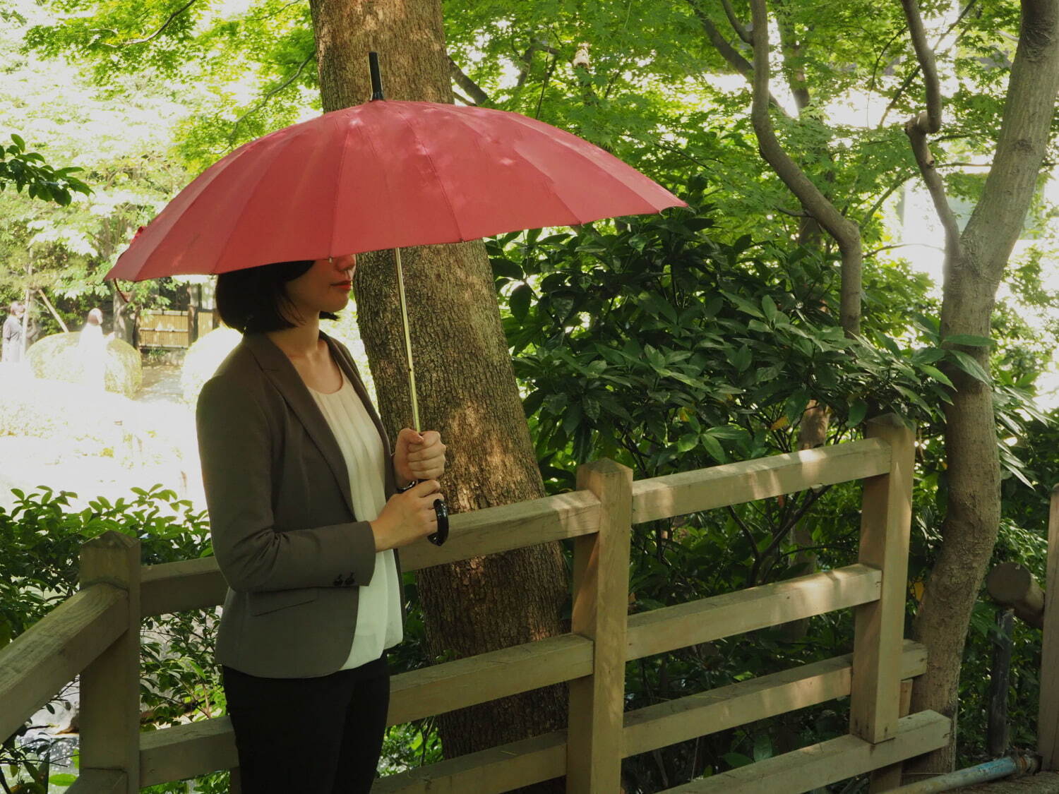 新海誠のアニメ作品 言の葉の庭 の世界観に浸れる宿泊プラン ホテルニューオータニ 東京 で ファッションプレス