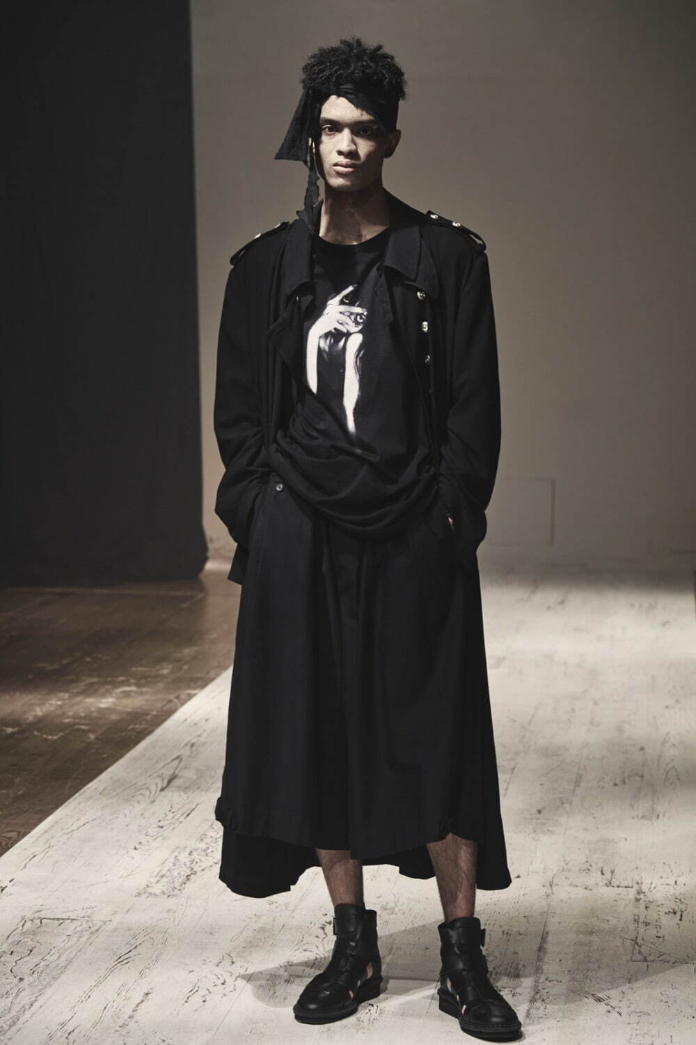 ヨウジヤマモト(Yohji Yamamoto) 2022年春夏メンズコレクション  - 写真10