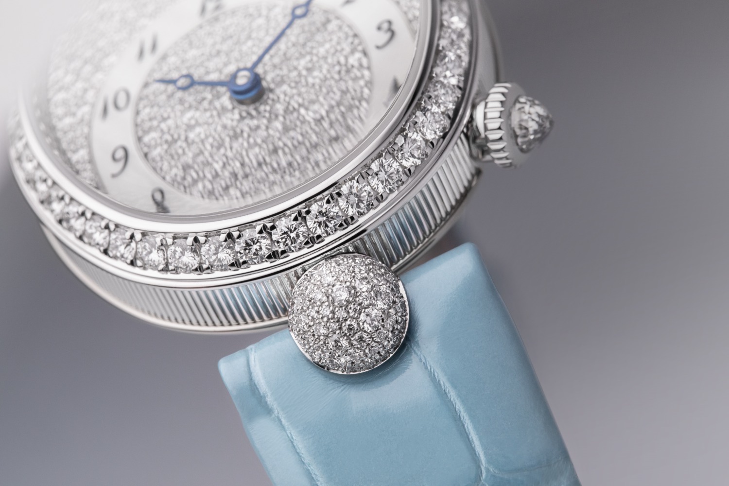 ブレゲ(Breguet) クイーン・オブ・ネイプルズ｜写真2