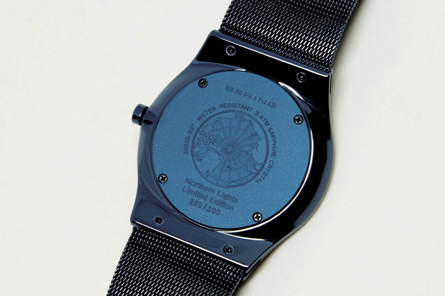 ベーリングの腕時計「ノーザンライツ」第1弾モデルが復刻、北極の
