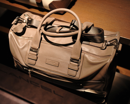 LANCEL、新作展示会レポート - 2010年春夏シーズン｜写真17