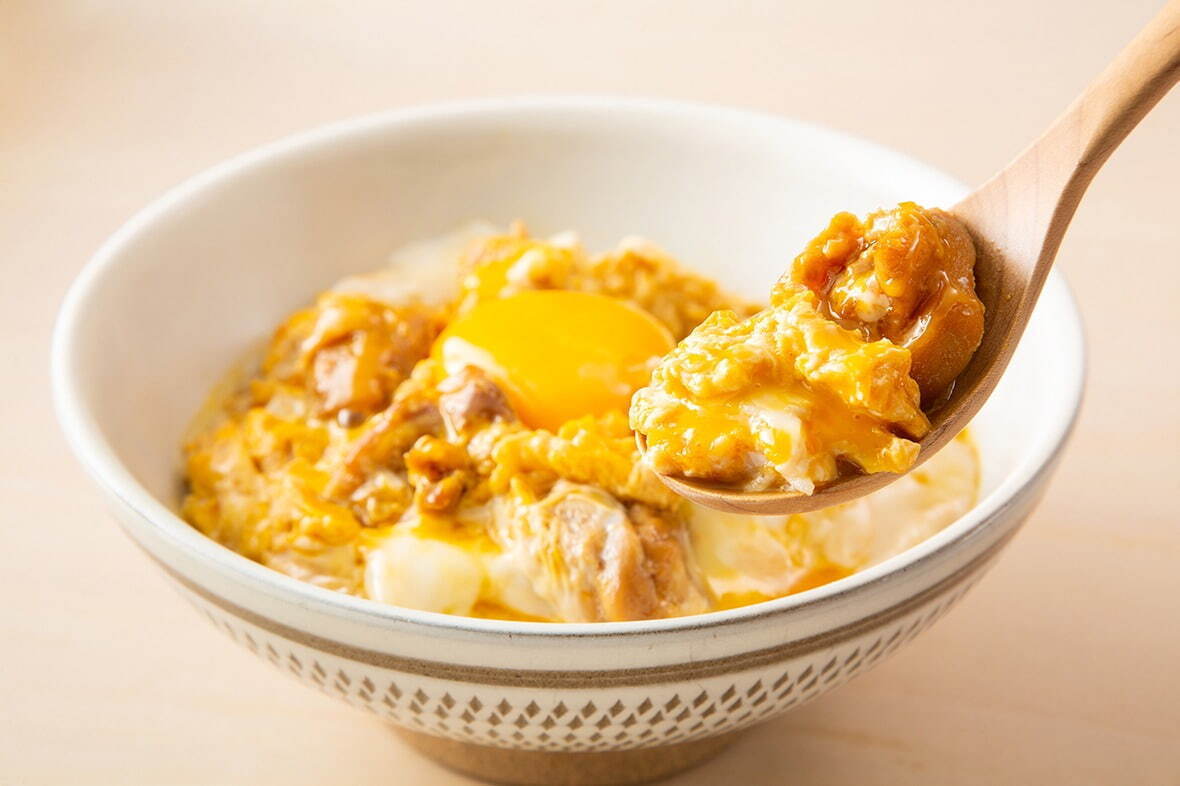 たまご料理専門店「うちのたまご」関西初店舗が大阪に、とろとろ食感の親子丼＆卵かけご飯など｜写真2