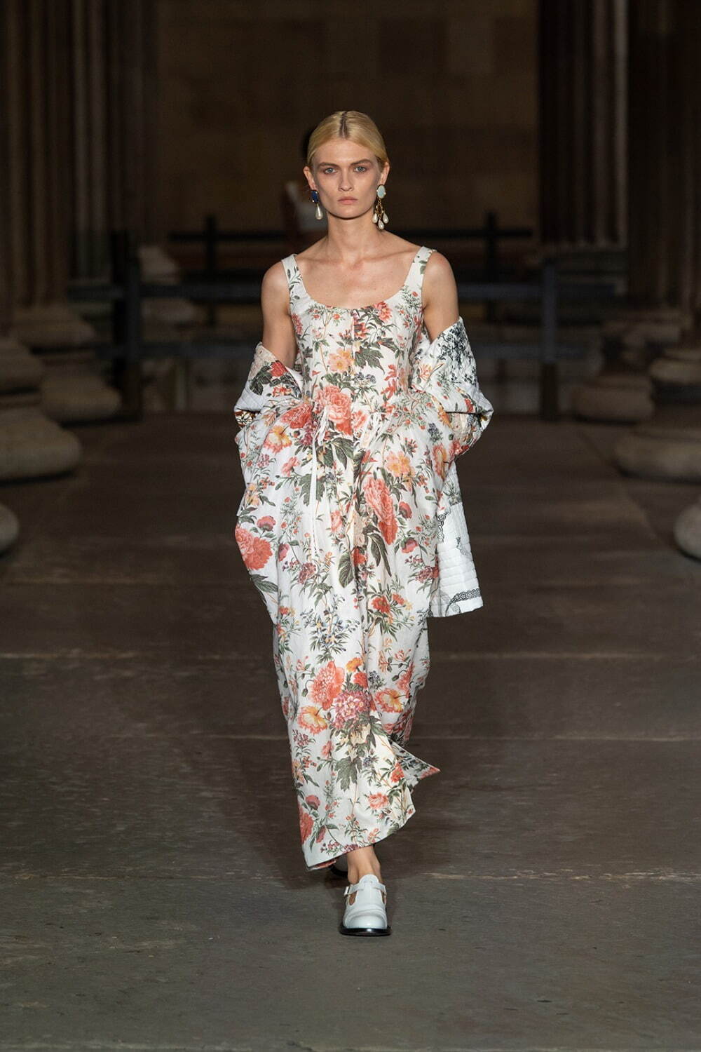 アーデム(ERDEM) 2022年春夏ウィメンズ&メンズコレクション  - 写真30