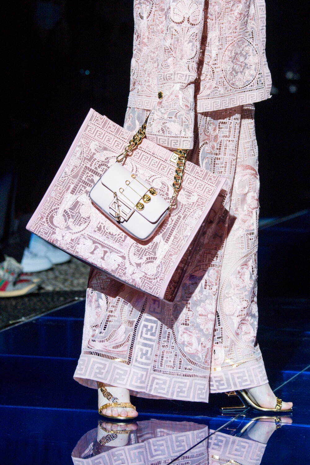 フェンディ(FENDI), ヴェルサーチェ(VERSACE) フェンダーチェ｜写真71