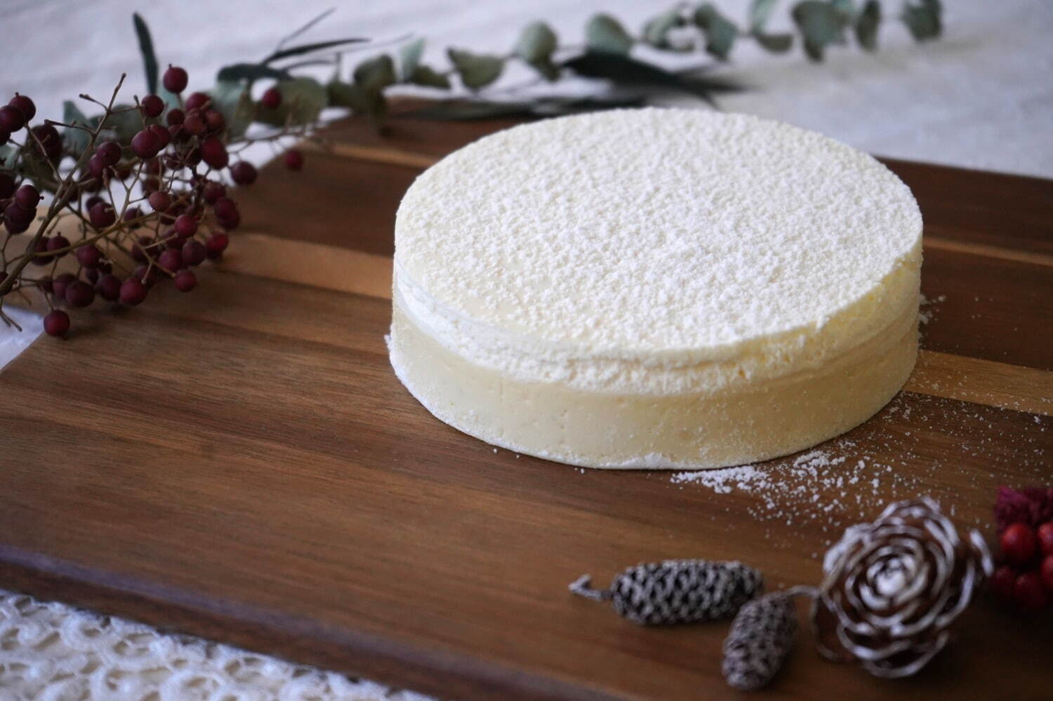 フォルマ秋限定チーズケーキ ピスタチオ マスカルポーネやクリーミーな 真っ白 チーズケーキ ファッションプレス