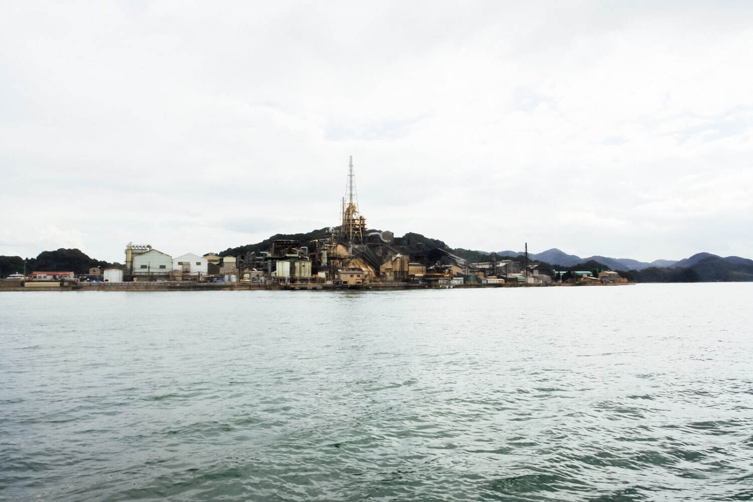 広島 瀬戸内の島巡り観光、旅行者に人気の“うさぎの楽園”大久野島やアートな生口島などモデルコース｜写真37