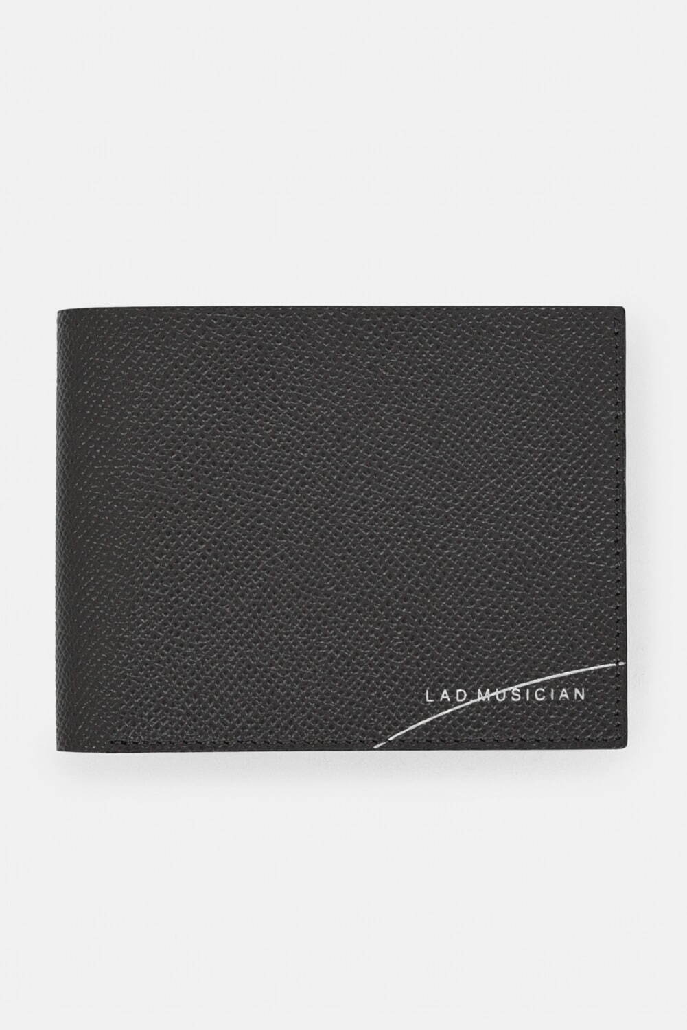 ラッド ミュージシャン初の革財布 - “1枚革”のようにしなやかなレザー