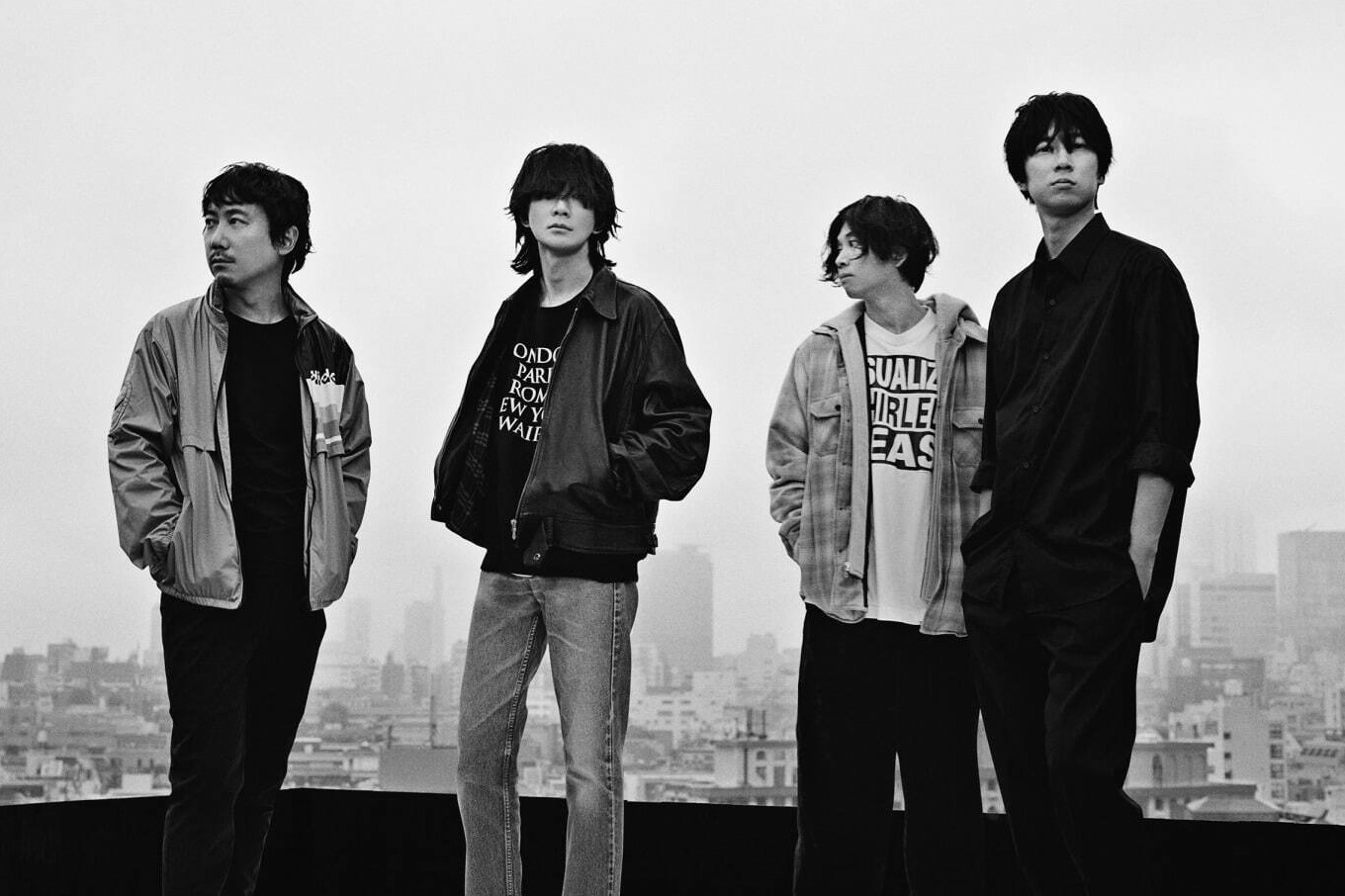 BUMP OF CHICKENのワンマンライブが幕張メッセで開催、約2年3カ月振りとなる有観客で - ファッションプレス