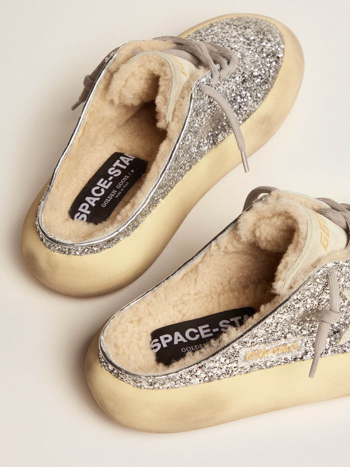 ゴールデングース(GOLDEN GOOSE) スペース-スター｜写真9