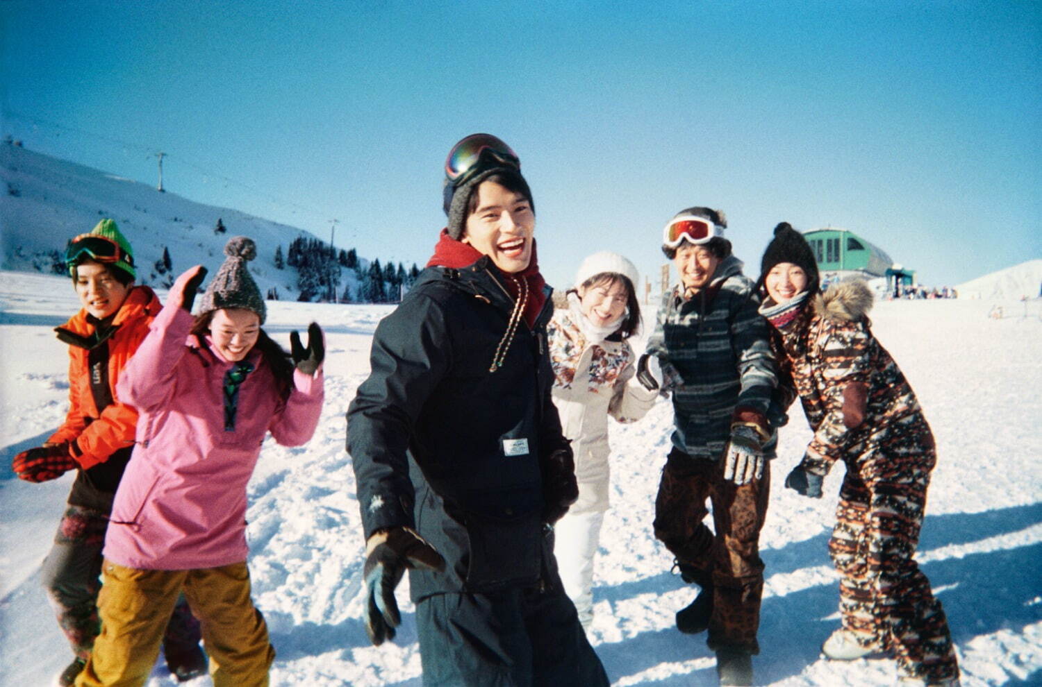 写真12/39｜奥山由之の写真集『BEST BEFORE』米津玄師・星野源・菅田将