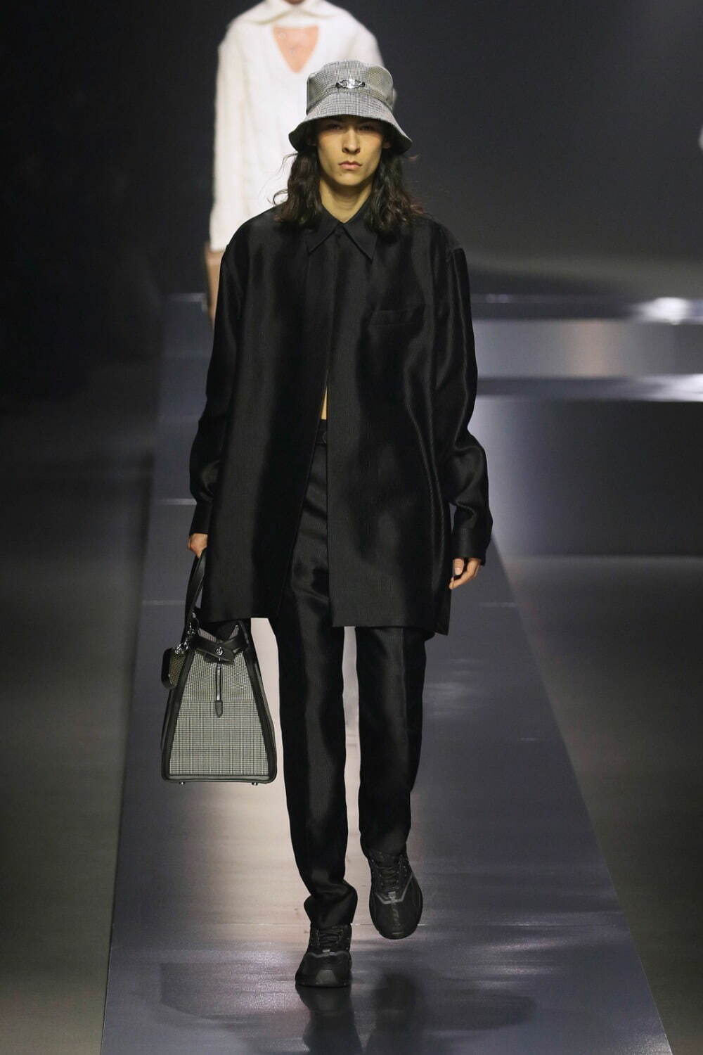 フェンディ(FENDI) 2022-23年秋冬メンズコレクション  - 写真41