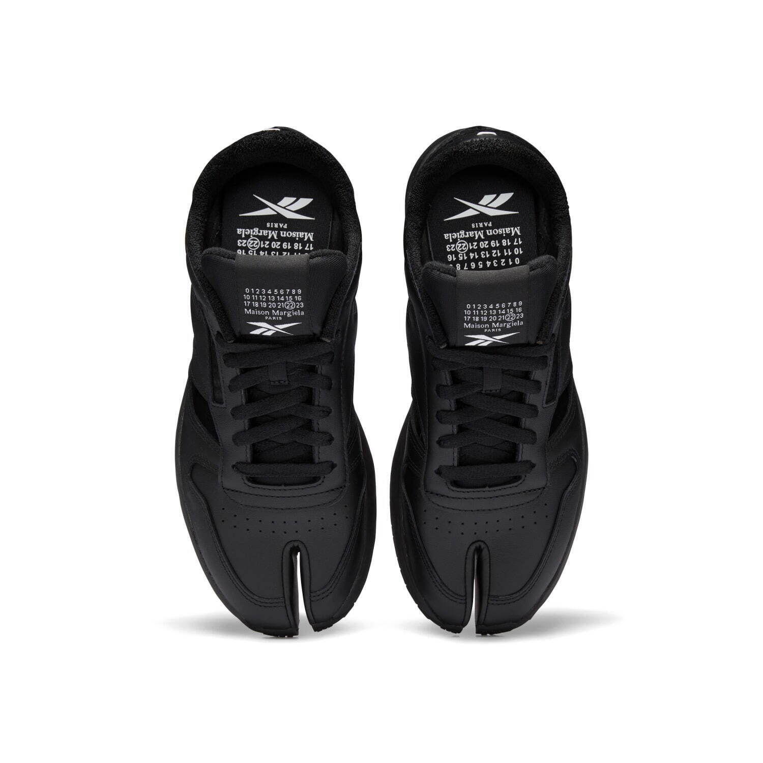 MAISON MARGIELA メゾンマルジェラ スニーカー GX5137 × Reebok リーボック Classic Leather DQ Shoes クラシックレザー シューズ 足袋 タビ スニーカー ホワイト ホワイト系 27.5cm【極上美品】