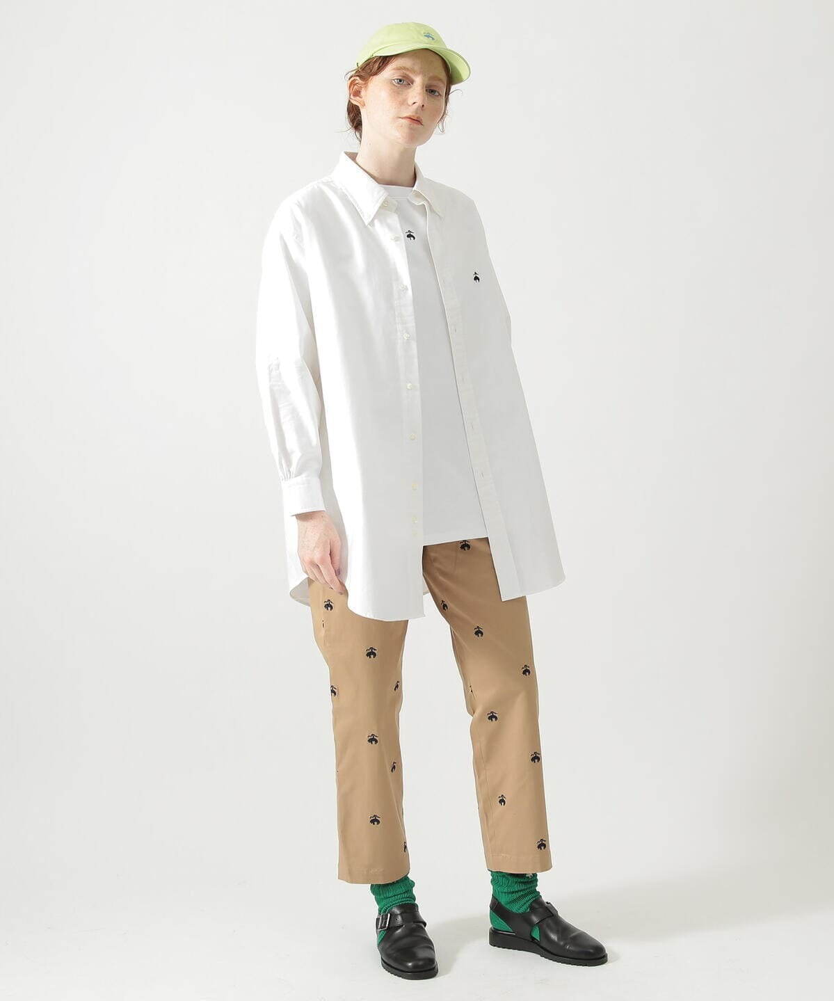 ブルックス ブラザーズ“日本初”別注ウィメンズブレザーやシャツ、ビームス ボーイとコラボ - ファッションプレス