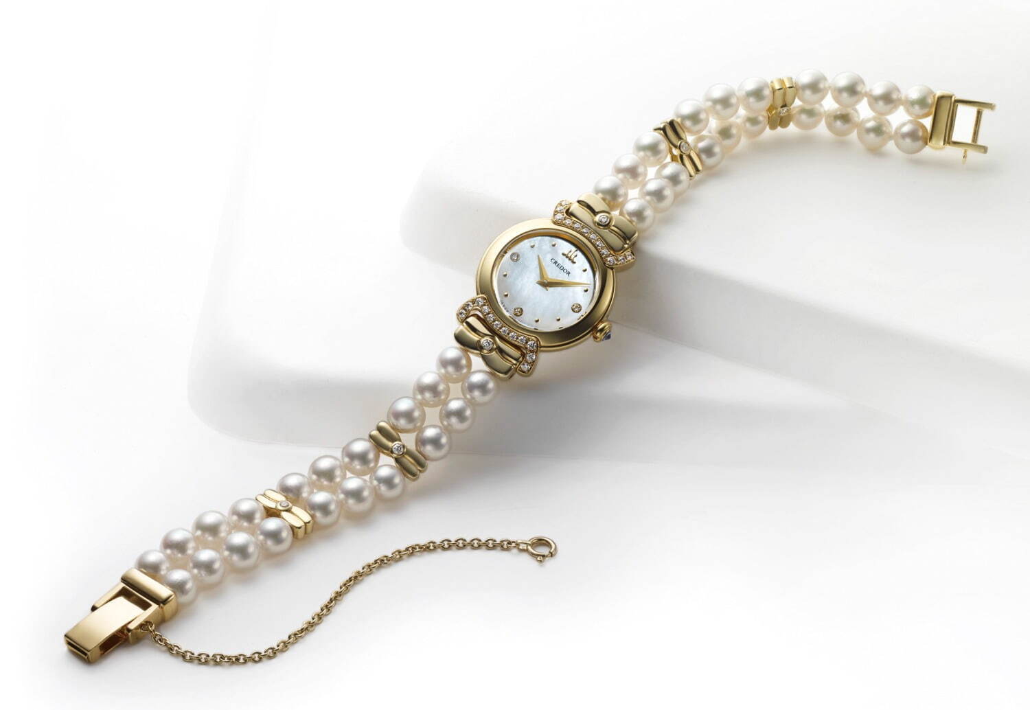 クレドールの腕時計「リネアルクス」に最上級アコヤ真珠ブレスレットの ...
