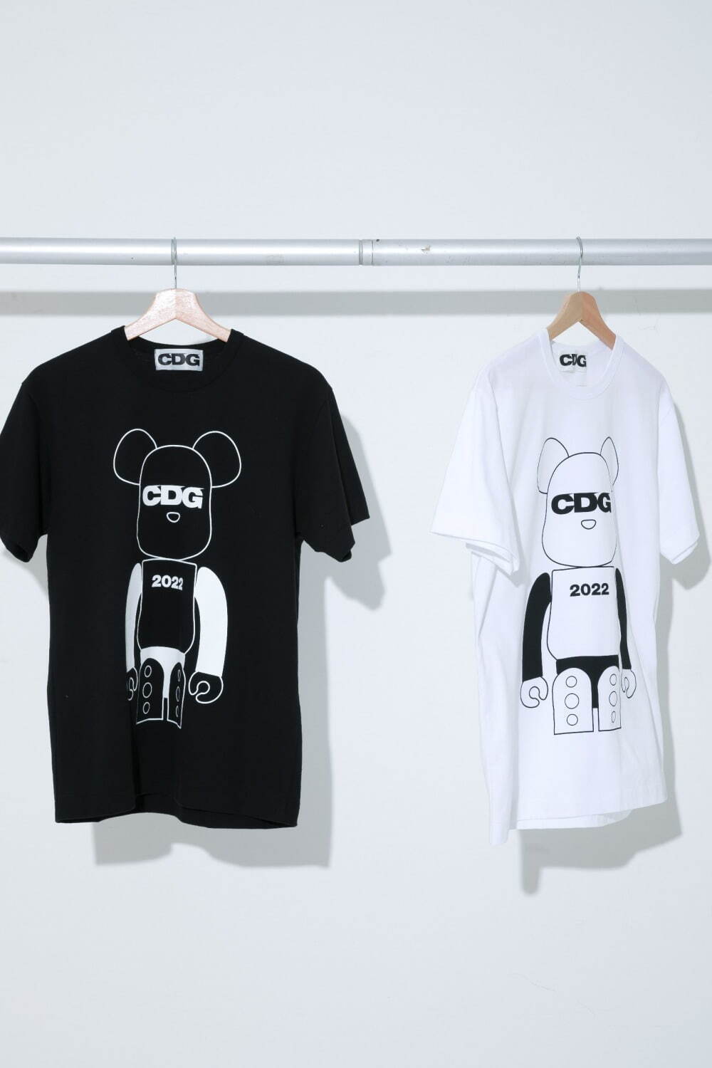 コム デ ギャルソンのCDG×メディコム・トイ、“CDGロゴ入りベア