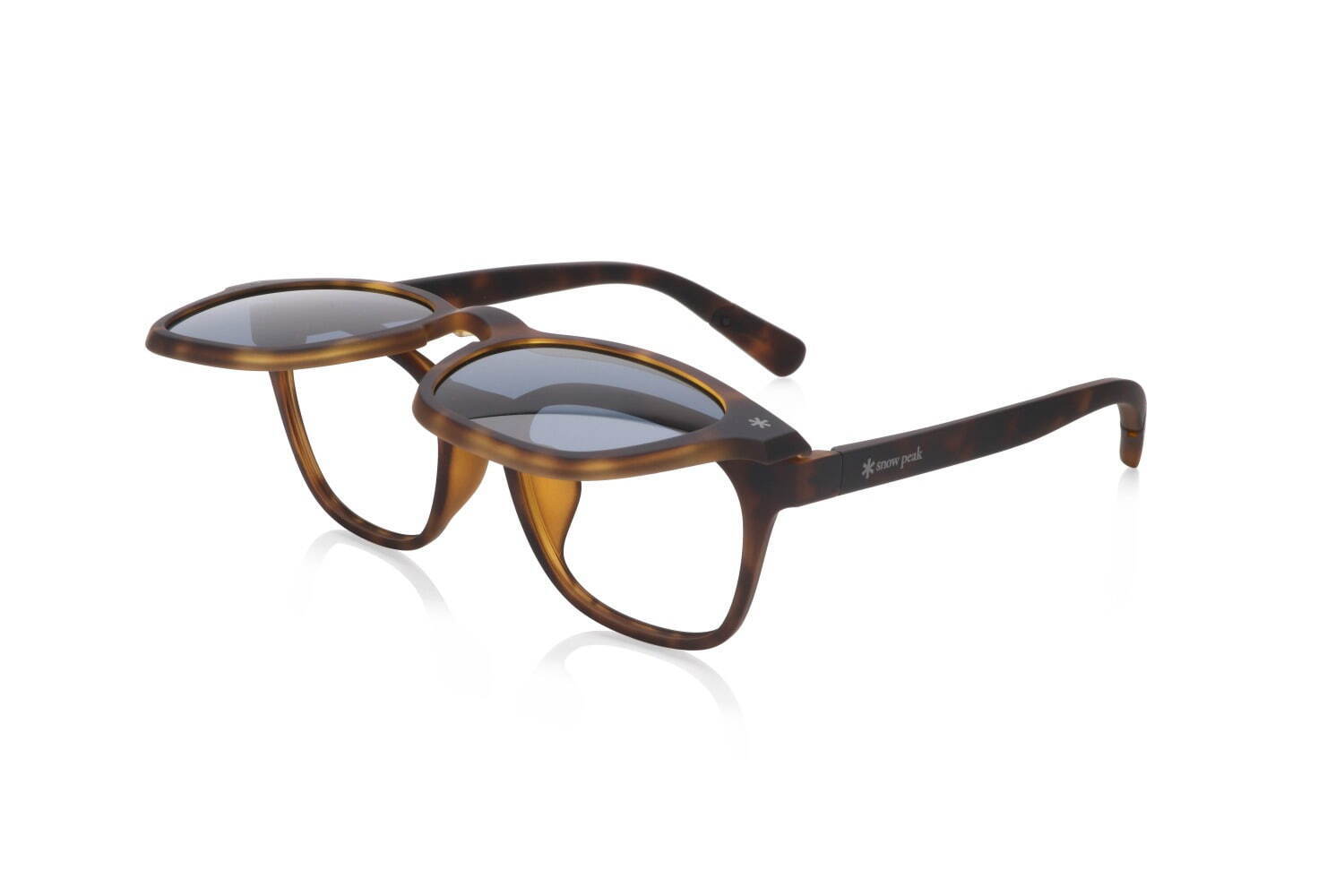 スノーピーク×JINSのサングラス“新色”加え再販、メガネ＆サングラスの