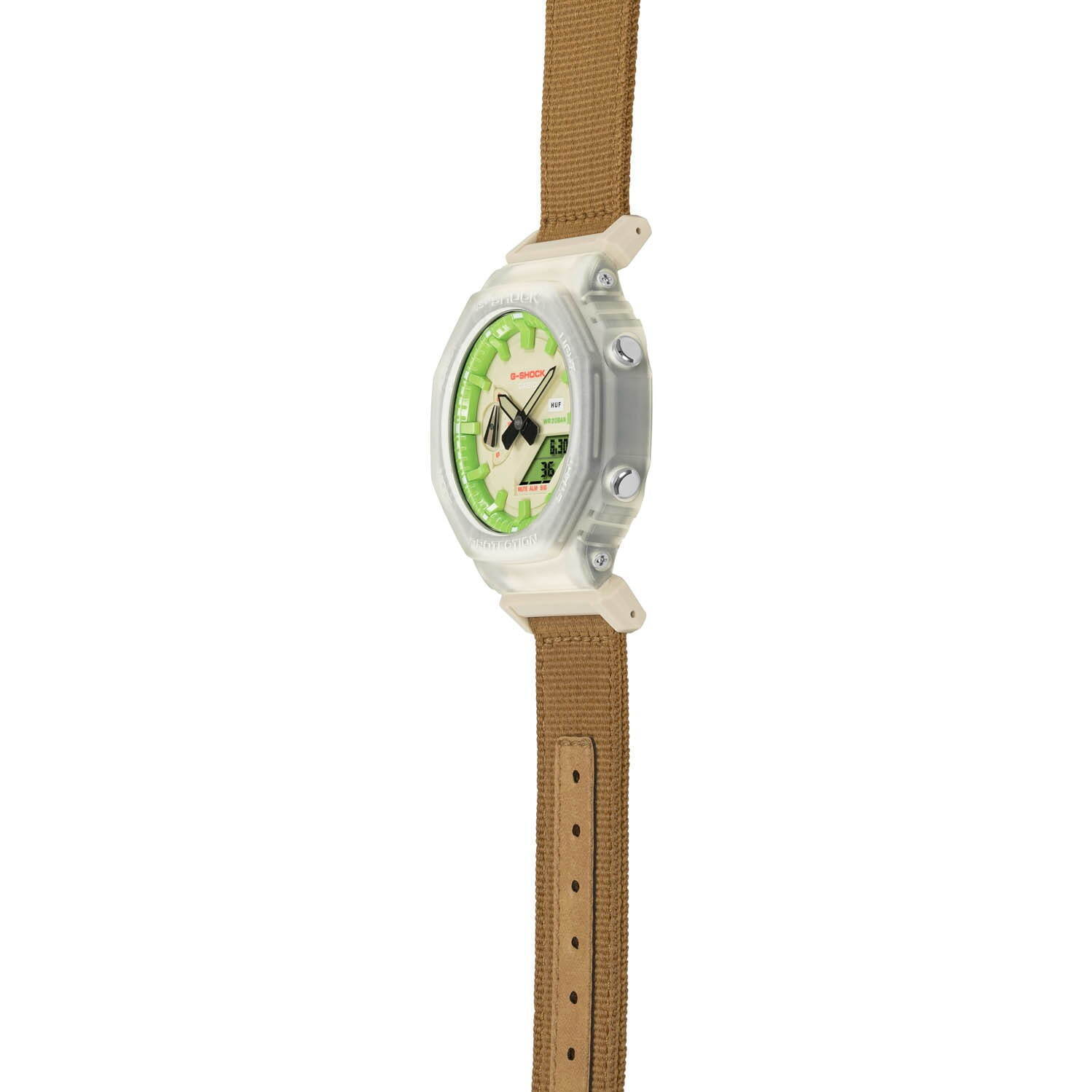 ハフ×G-SHOCKのコラボ腕時計、グリーンを配した文字盤にスケルトン 