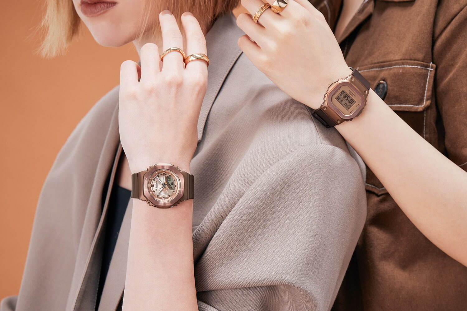 G-SHOCK“全面ブロンズカラー”のコンパクト腕時計、スクエア＆八角形の ...