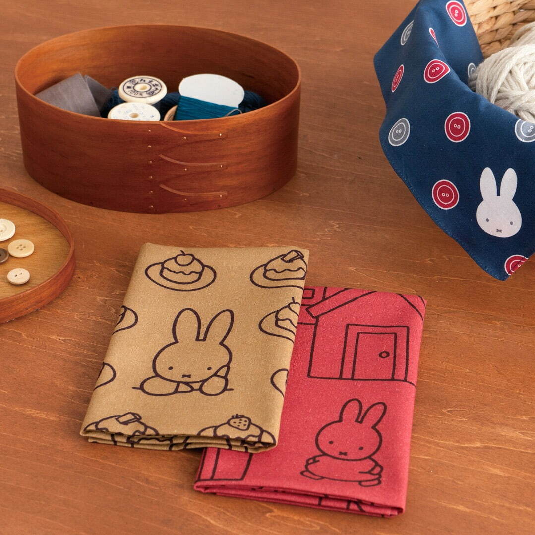 miffy ＆かまわぬ」第3弾の新作、ミッフィーと冬のモチーフを描いたてぬぐい - ファッションプレス