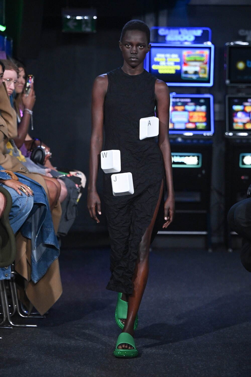 JW アンダーソン(JW Anderson) 2023年春夏ウィメンズコレクション  - 写真6