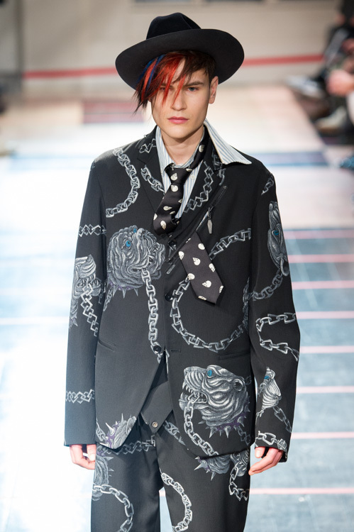 ヨウジヤマモト(Yohji Yamamoto) 2014-15年秋冬メンズコレクション  - 写真42