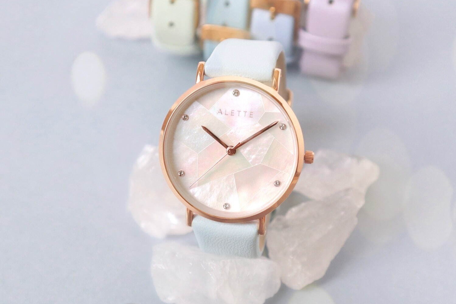 アレットブランの腕時計「リリーコレクション」に“選べる33色”のパステルカラーベルト - ファッションプレス