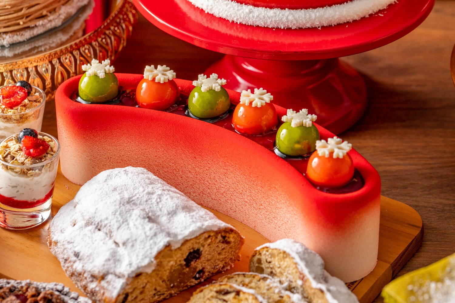 ヒルトン名古屋のクリスマススイーツビュッフェ、アメリカンなリース型チョコケーキなど世界の伝統スイーツ｜写真12