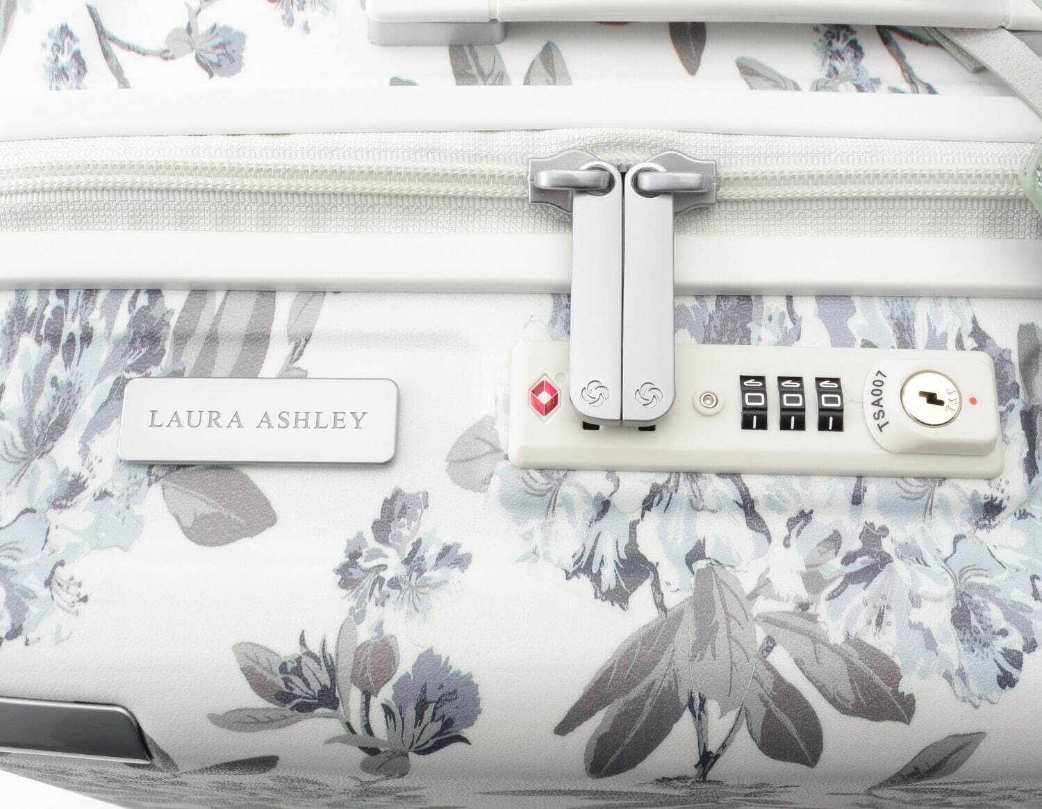 Laura best sale ashley suitcases