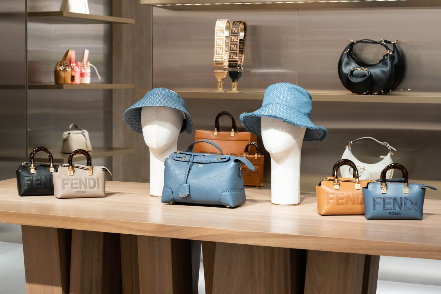 フェンディ(FENDI) パラッツォ フェンディ 表参道 フェンディ カーサ｜写真20