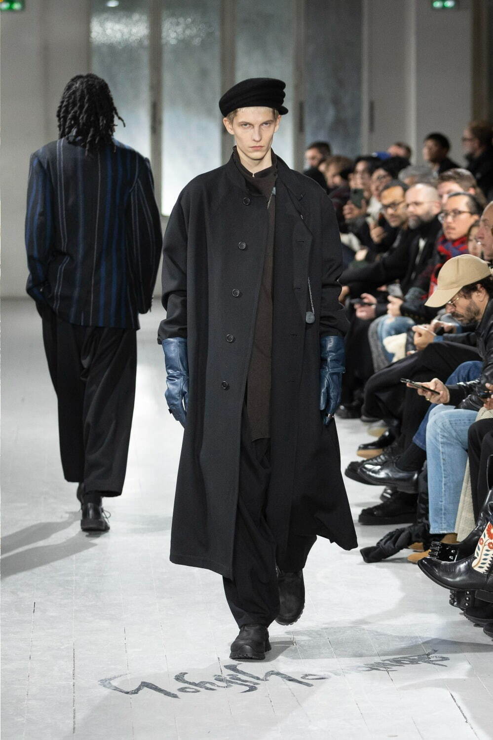 ヨウジヤマモト(Yohji Yamamoto) 2023-24年秋冬メンズコレクション  - 写真31